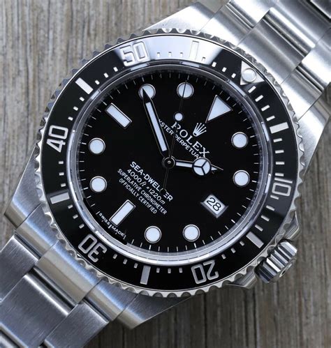 rolex sea dweller 4000 40 mm in movies|rolex sea dweller bezel.